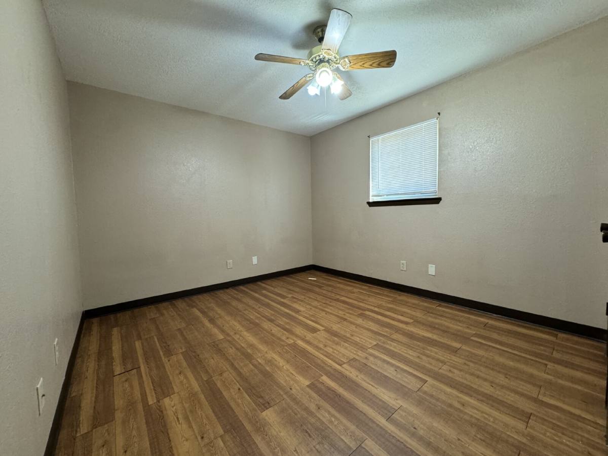 Apartment for rent at 226 Cherry St, Levelland, TX 79336