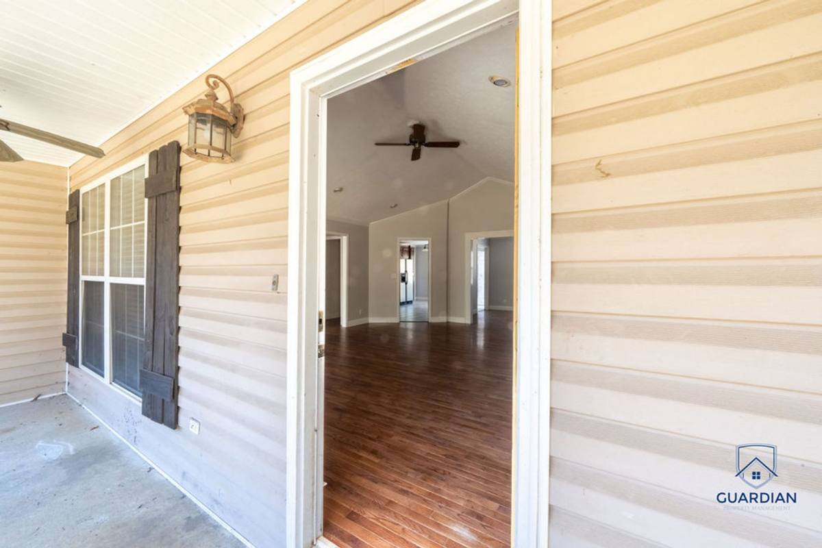 House for rent at 375 Shady Grove Rd, Altoona, AL 35952