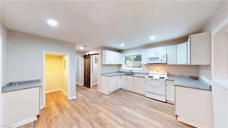 House for rent at 309 Woodlawn St, Thomasville, NC 27360