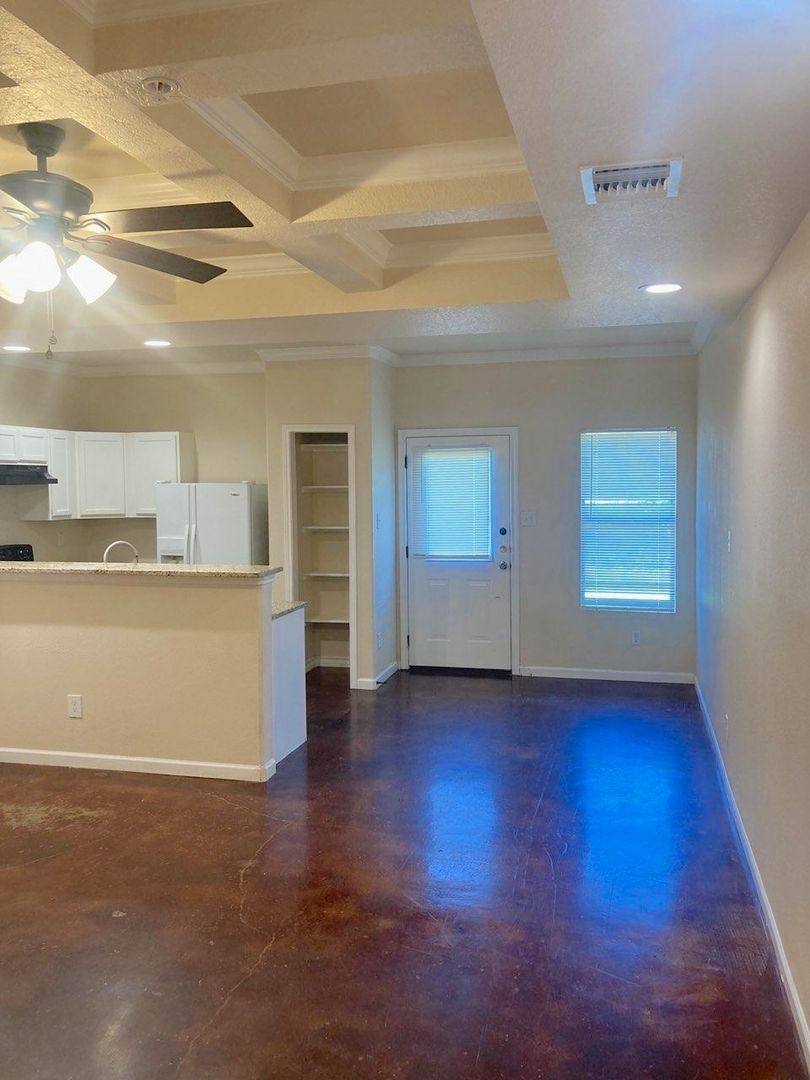 Apartment for rent at 14107 Volpi Dr, San Antonio, TX 78233