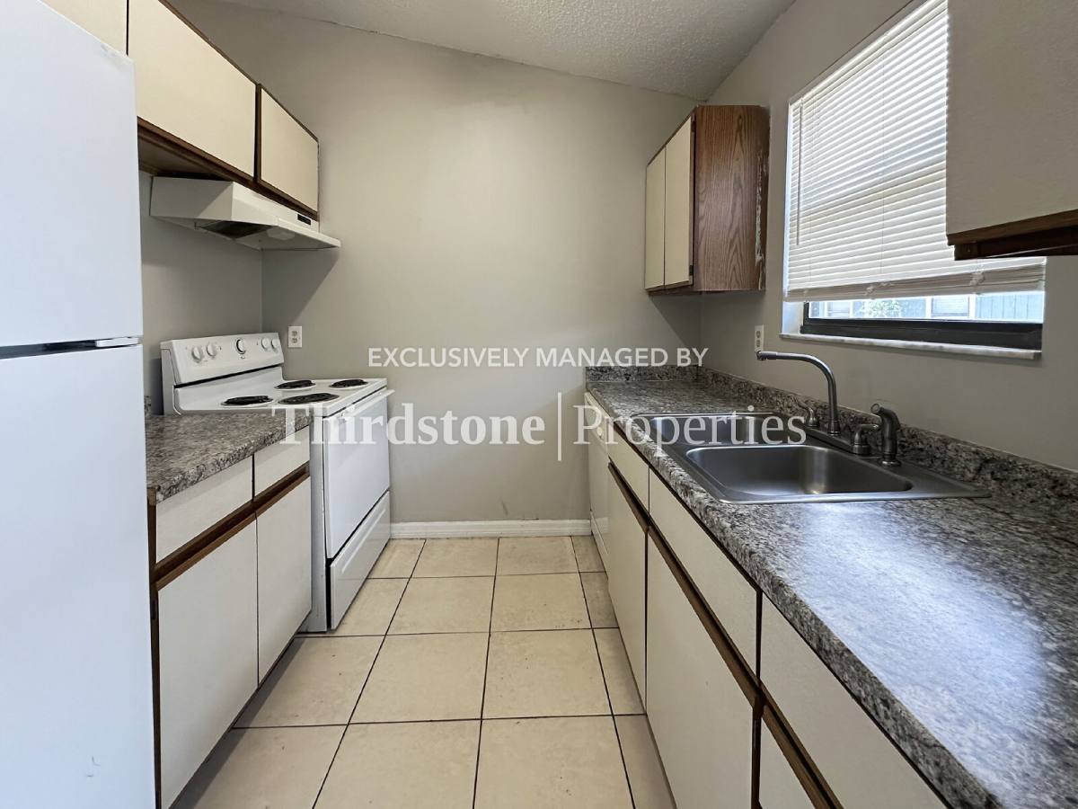 Townhouse for rent at 5143 Indian Lakes Court #3, Jacksonville, FL 32210