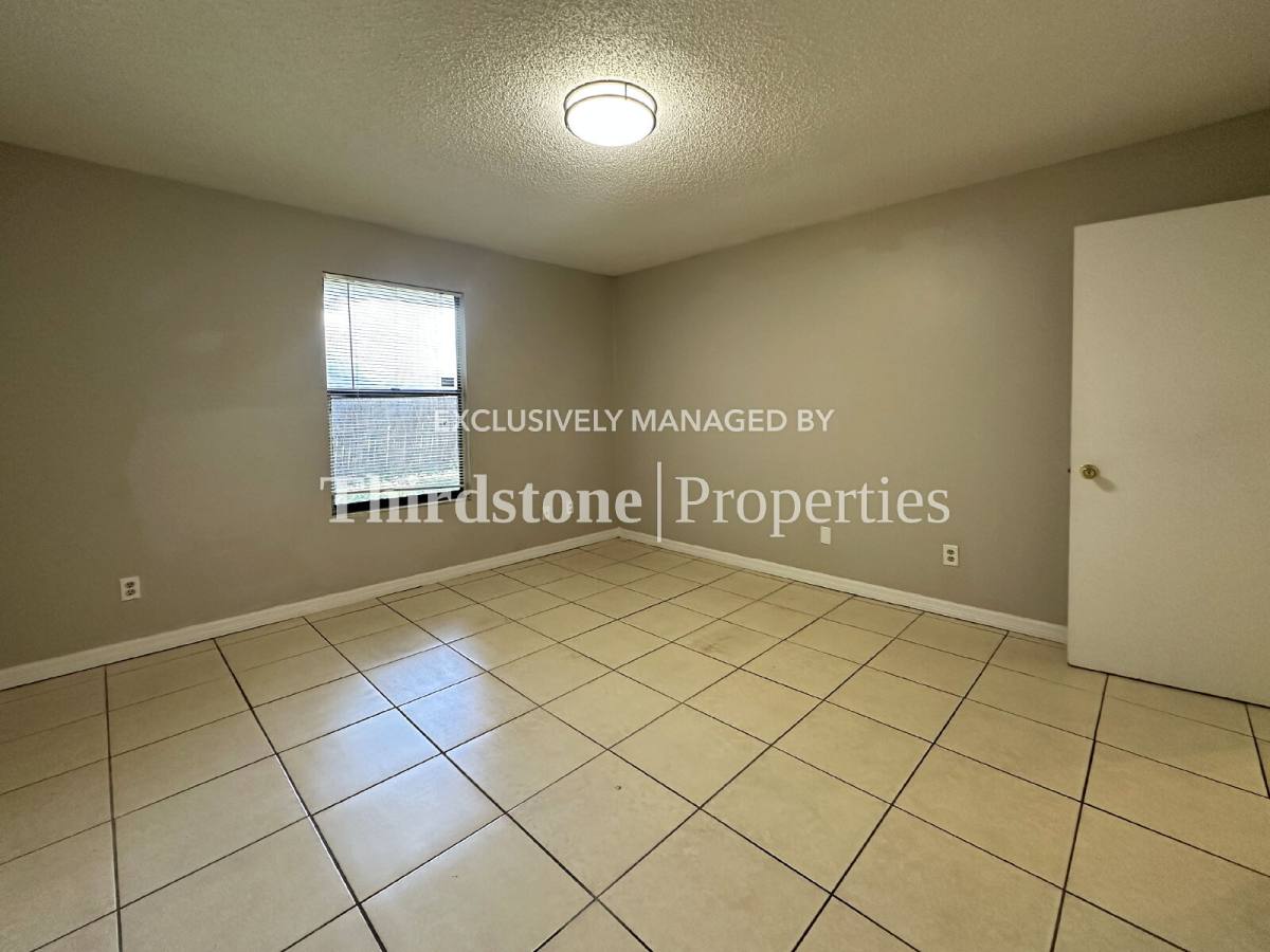 Townhouse for rent at 5143 Indian Lakes Court #3, Jacksonville, FL 32210