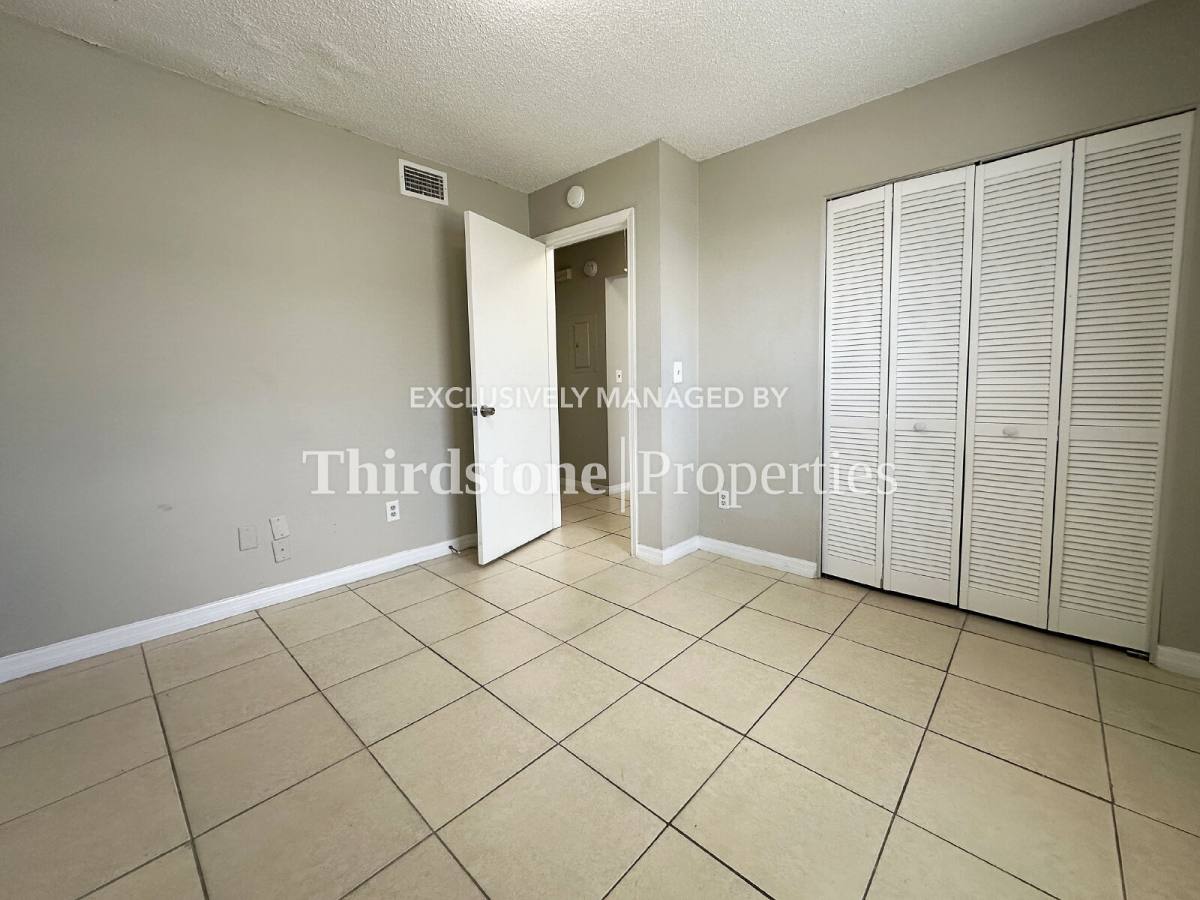 Townhouse for rent at 5143 Indian Lakes Court #3, Jacksonville, FL 32210