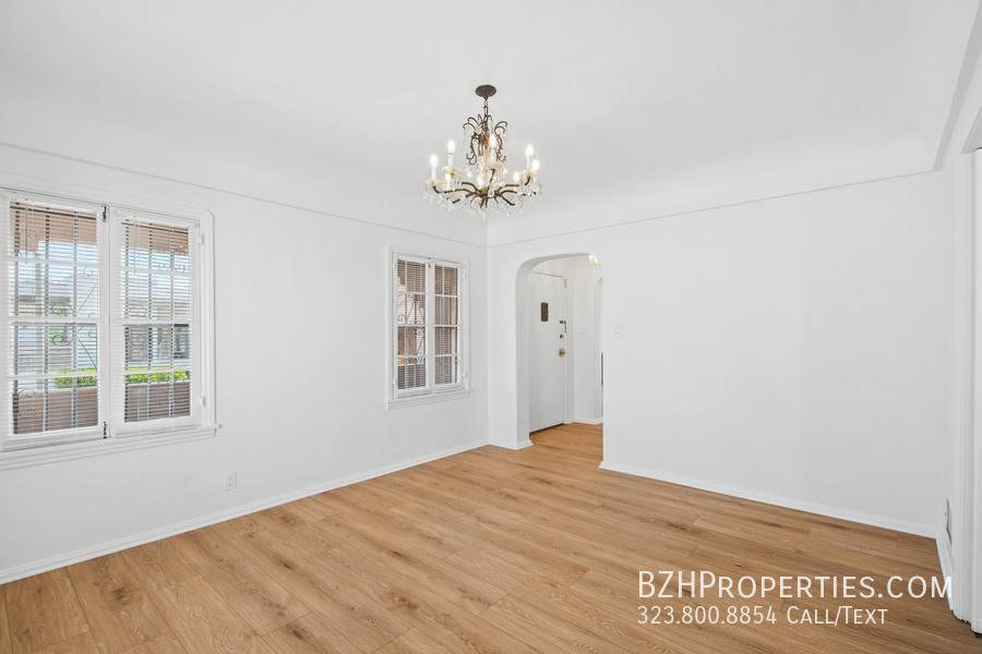 Apartment for rent at 9221 Alcott St #2, Los Angeles, CA 90035