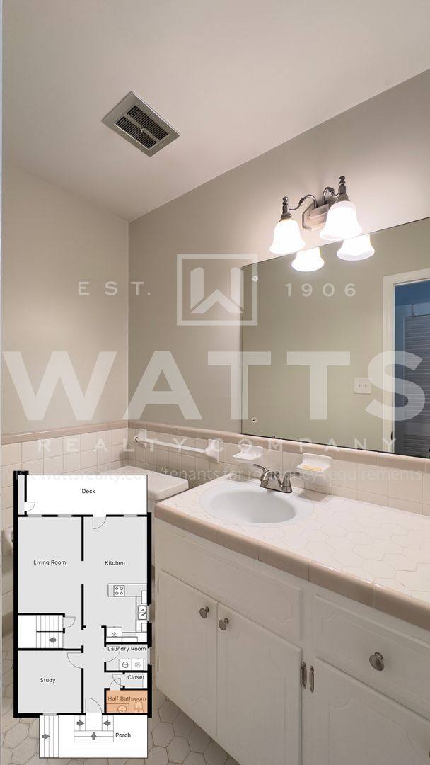 Townhouse for rent at 2986 Green Valley Rd, Birmingham, AL 35243