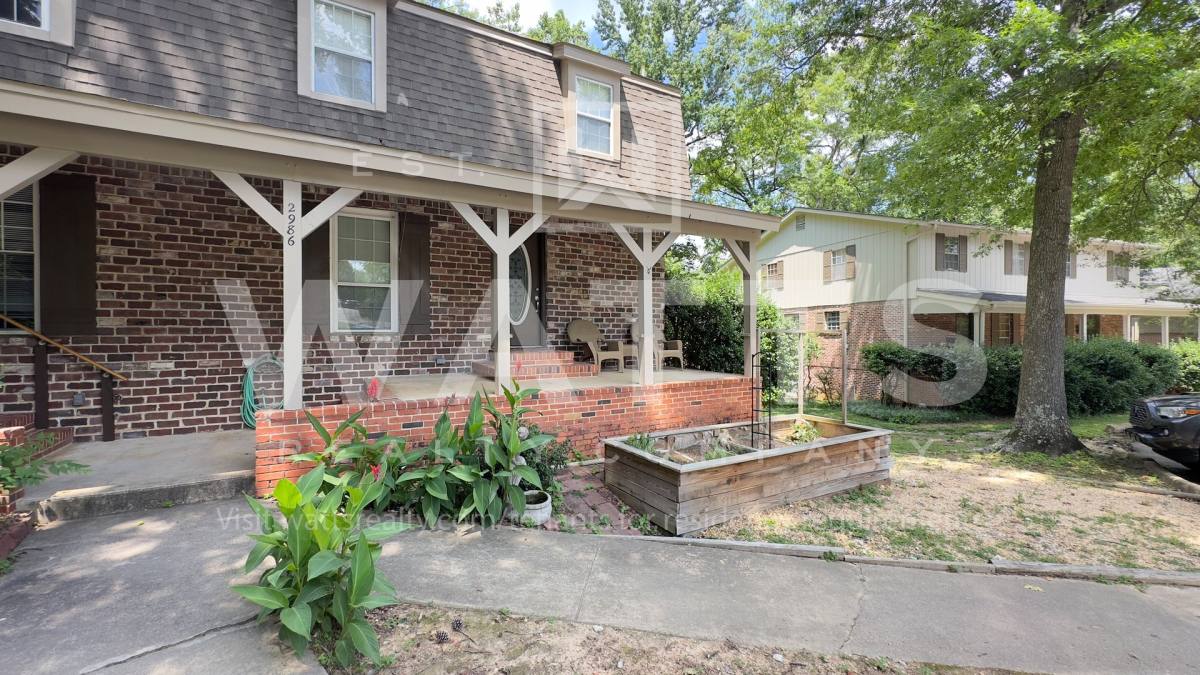 Townhouse for rent at 2986 Green Valley Rd, Birmingham, AL 35243