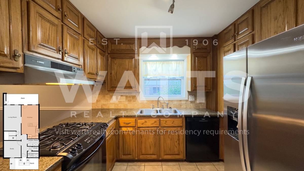 Townhouse for rent at 2986 Green Valley Rd, Birmingham, AL 35243