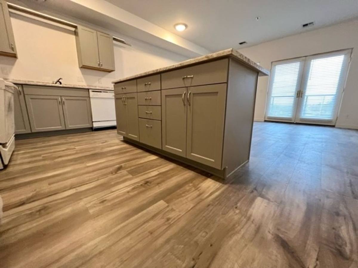 Apartment for rent at 5711 Vista Dr, Ferndale, WA 98248