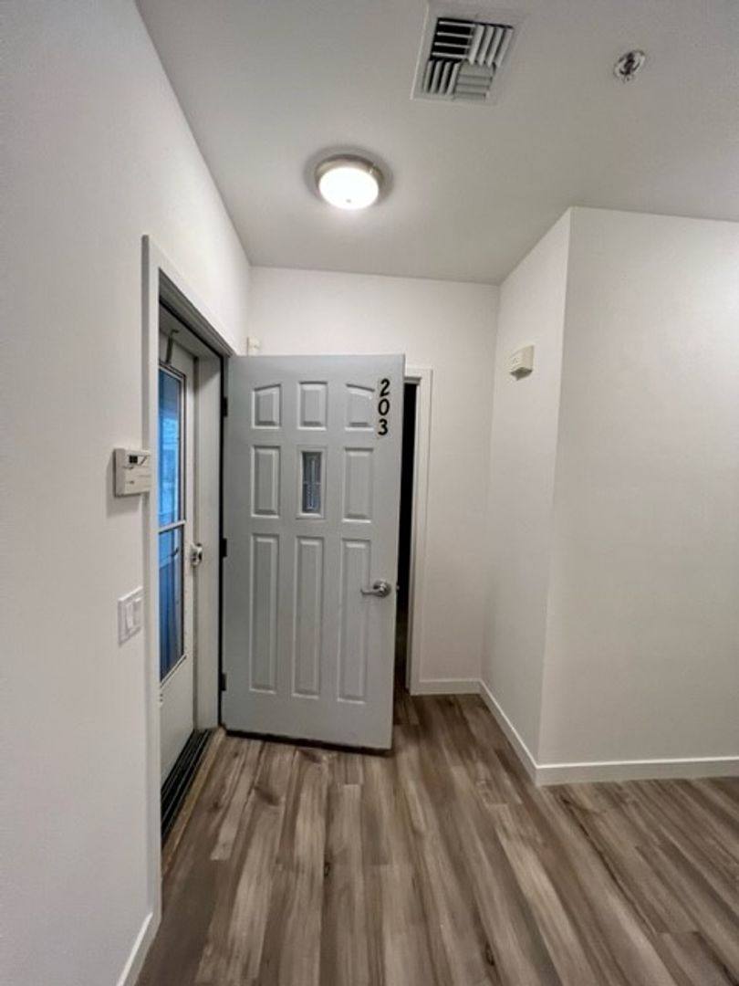 Apartment for rent at 5711 Vista Dr, Ferndale, WA 98248
