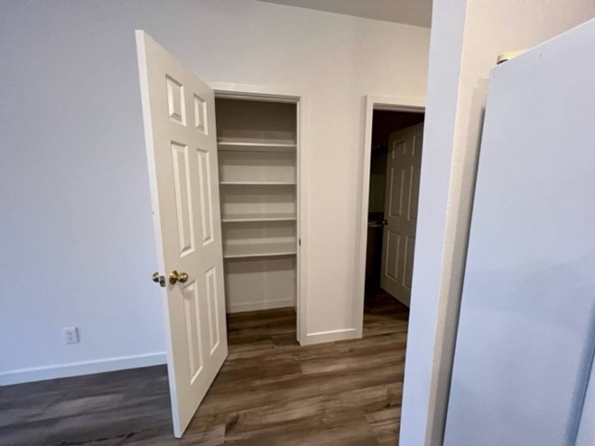 Apartment for rent at 5711 Vista Dr, Ferndale, WA 98248
