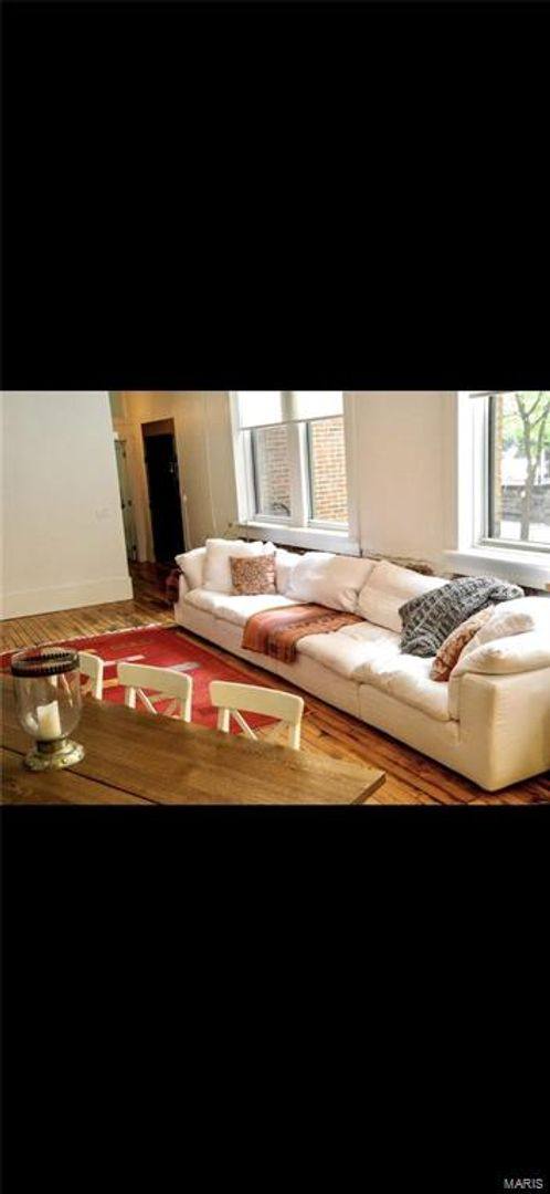 Apartment for rent at 4242 Laclede Ave, Saint Louis, MO 63108