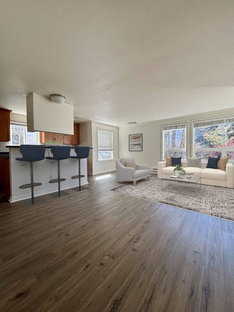 Apartment for rent at 1410 W Raye St, Seattle, WA 98119
