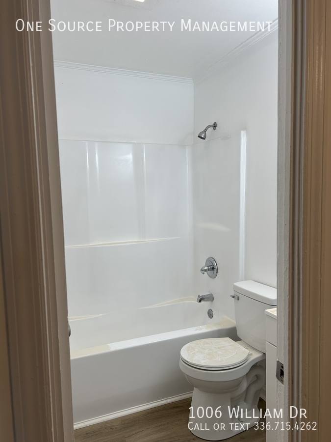 House for rent at 1006 William Dr, Winston Salem, NC 27107