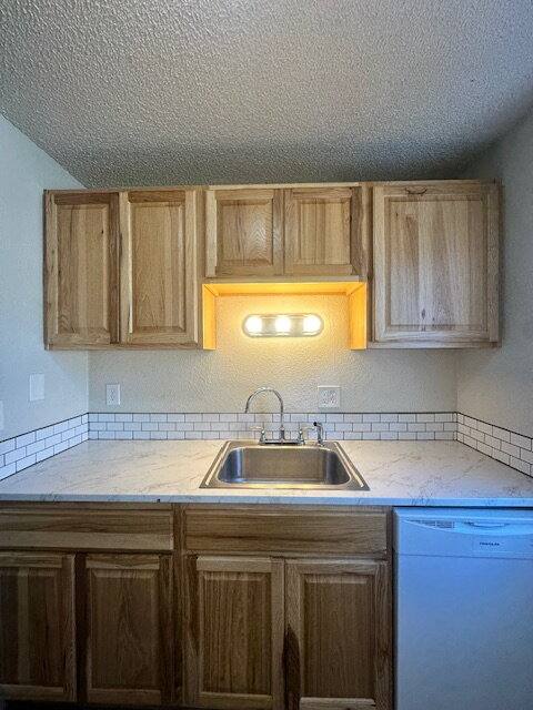 Apartment for rent at 17450 SE Powell Blvd, Portland, OR 97236