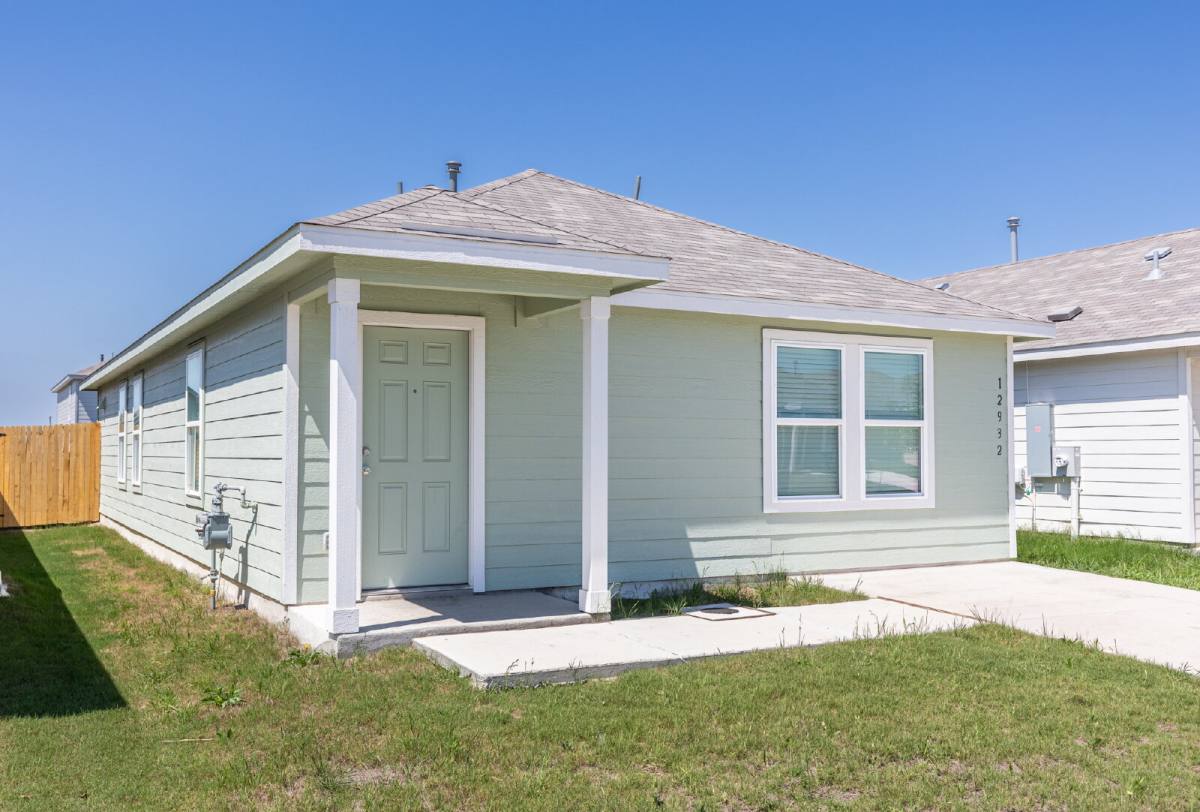 House for rent at 12932 Lake Fryer, Saint Hedwig, TX 78152