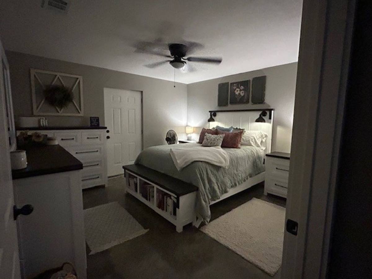 Apartment for rent at 733 Atkinson St, Blooming Grove, TX 76626