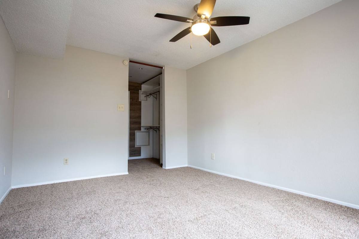 Townhouse for rent at 6392 Peacock Hills Dr, Houston, TX 77035