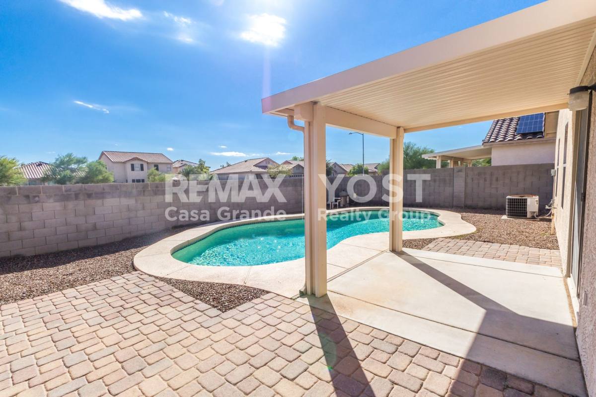 House for rent at 645 W Jardin Dr, Casa Grande, AZ 85122