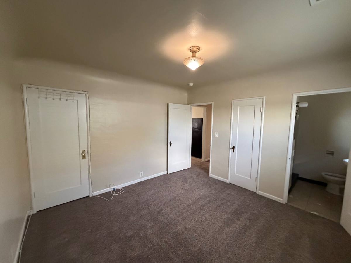 House for rent at 1055 W 22nd St, Merced, CA 95340