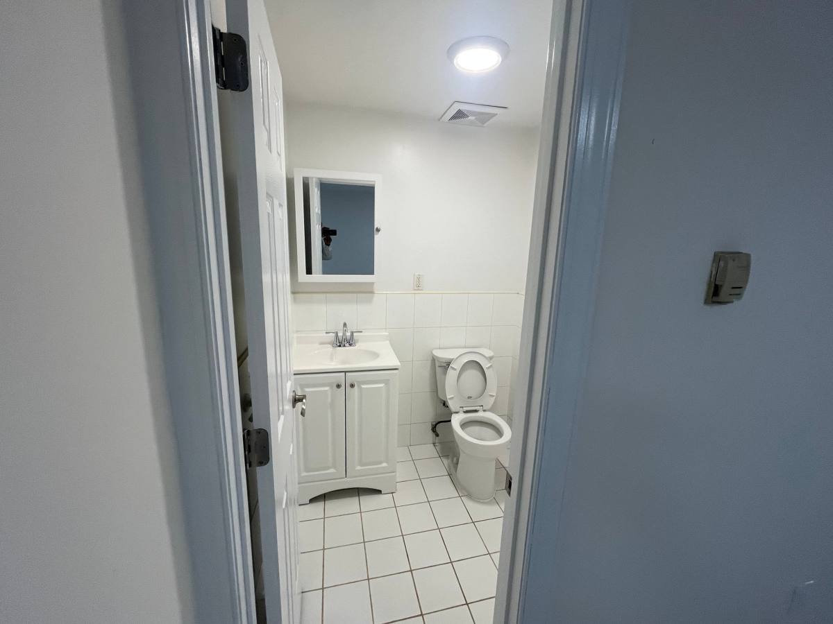 House for rent at 141-35 Pershing Crescent, Jamaica, NY 11435