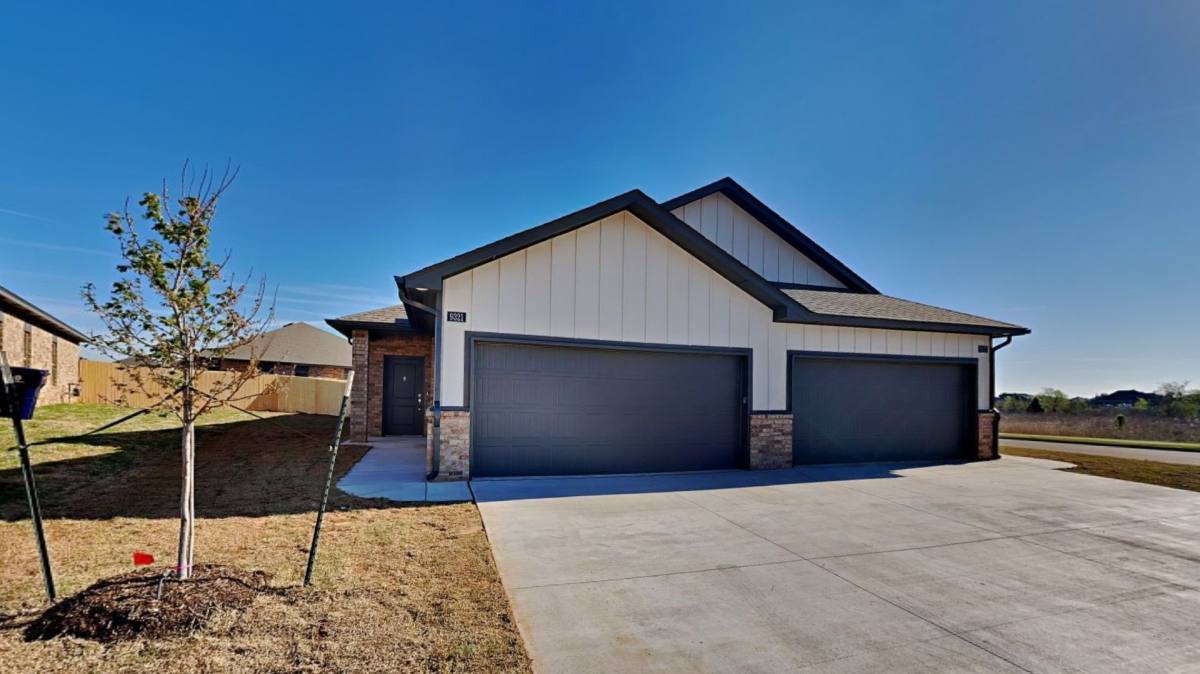 House for rent at 9308 NW 125th St, Yukon, OK 73099