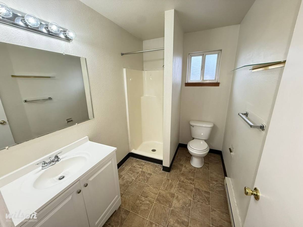 Apartment for rent at 808 S 2nd Ave, Yakima, WA 98902