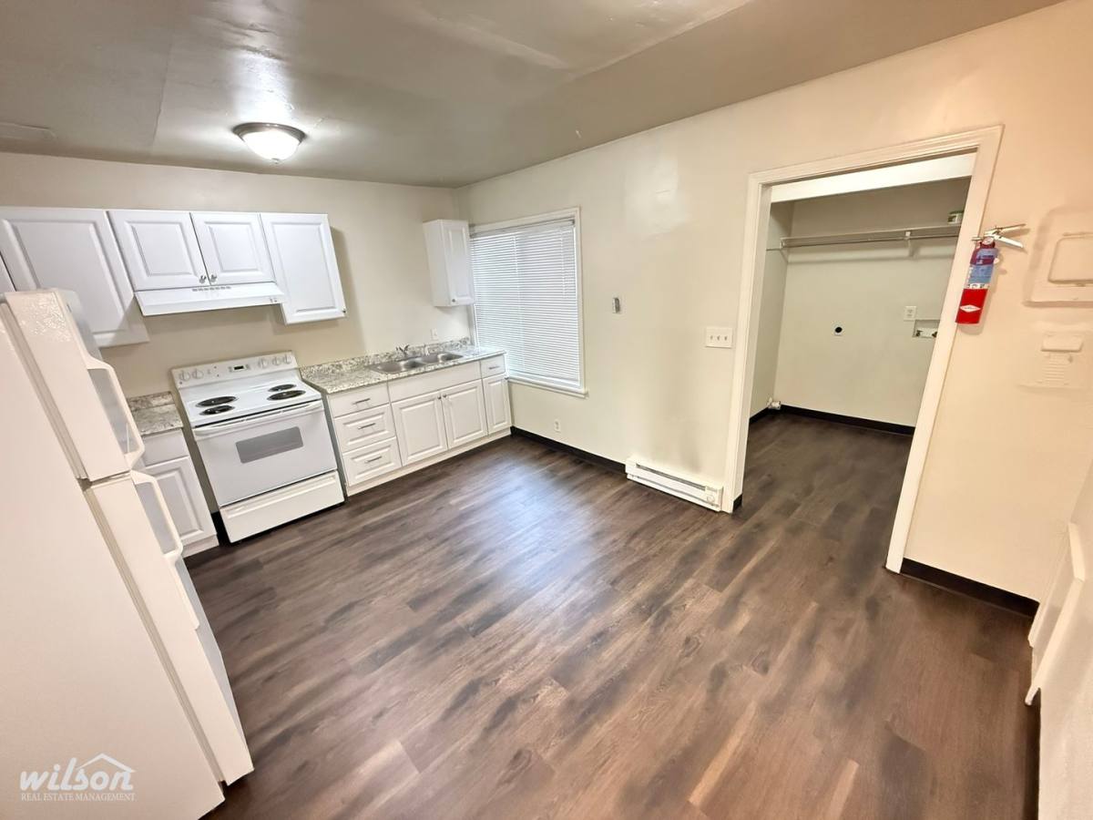 Apartment for rent at 808 S 2nd Ave, Yakima, WA 98902