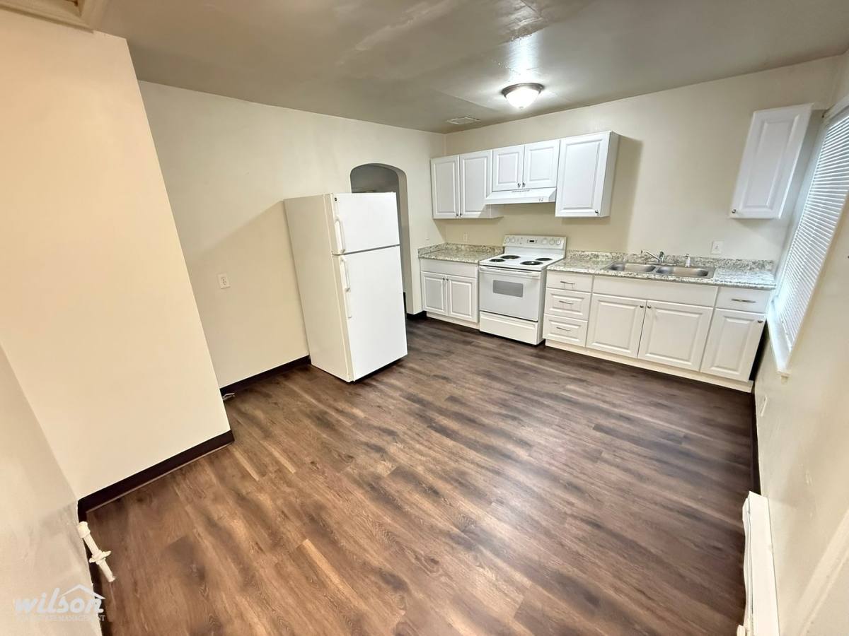 Apartment for rent at 808 S 2nd Ave, Yakima, WA 98902