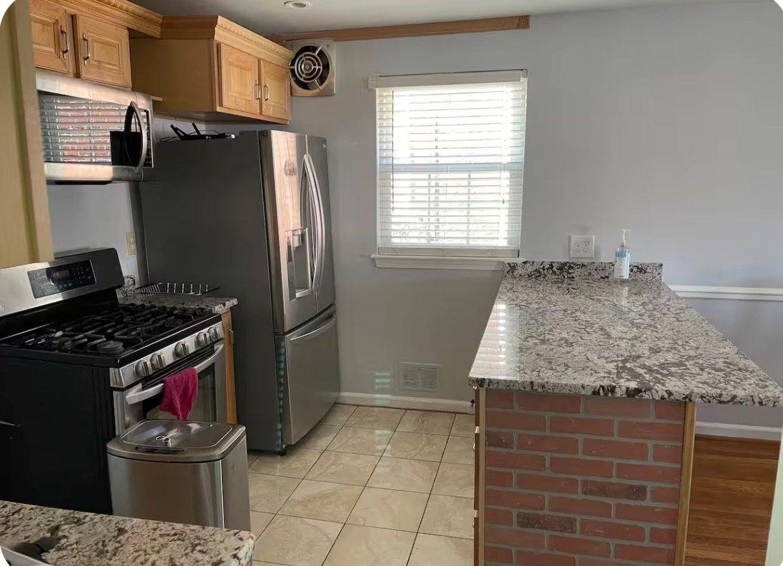 Townhouse for rent at 607 Jefferson St NE, Washington, DC 20011