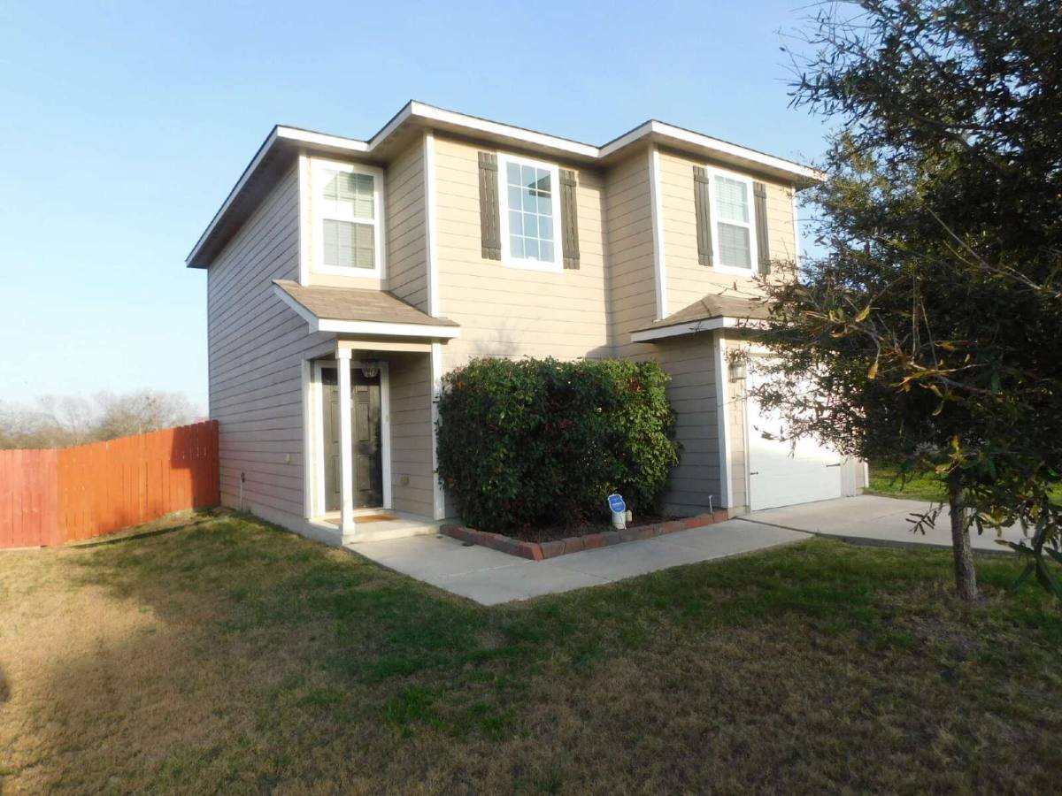 House for rent at 6131 Southern Vista, San Antonio, TX 78222