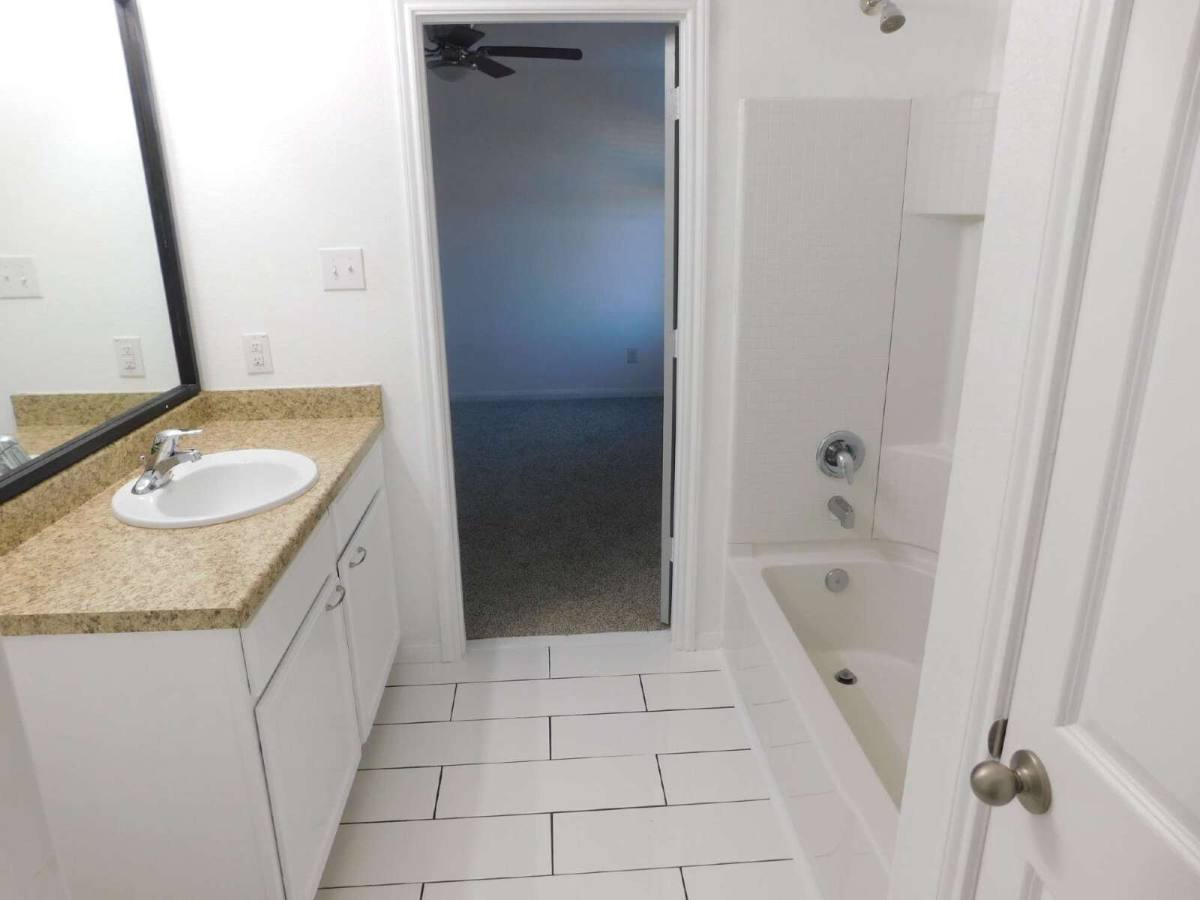 House for rent at 6131 Southern Vista, San Antonio, TX 78222