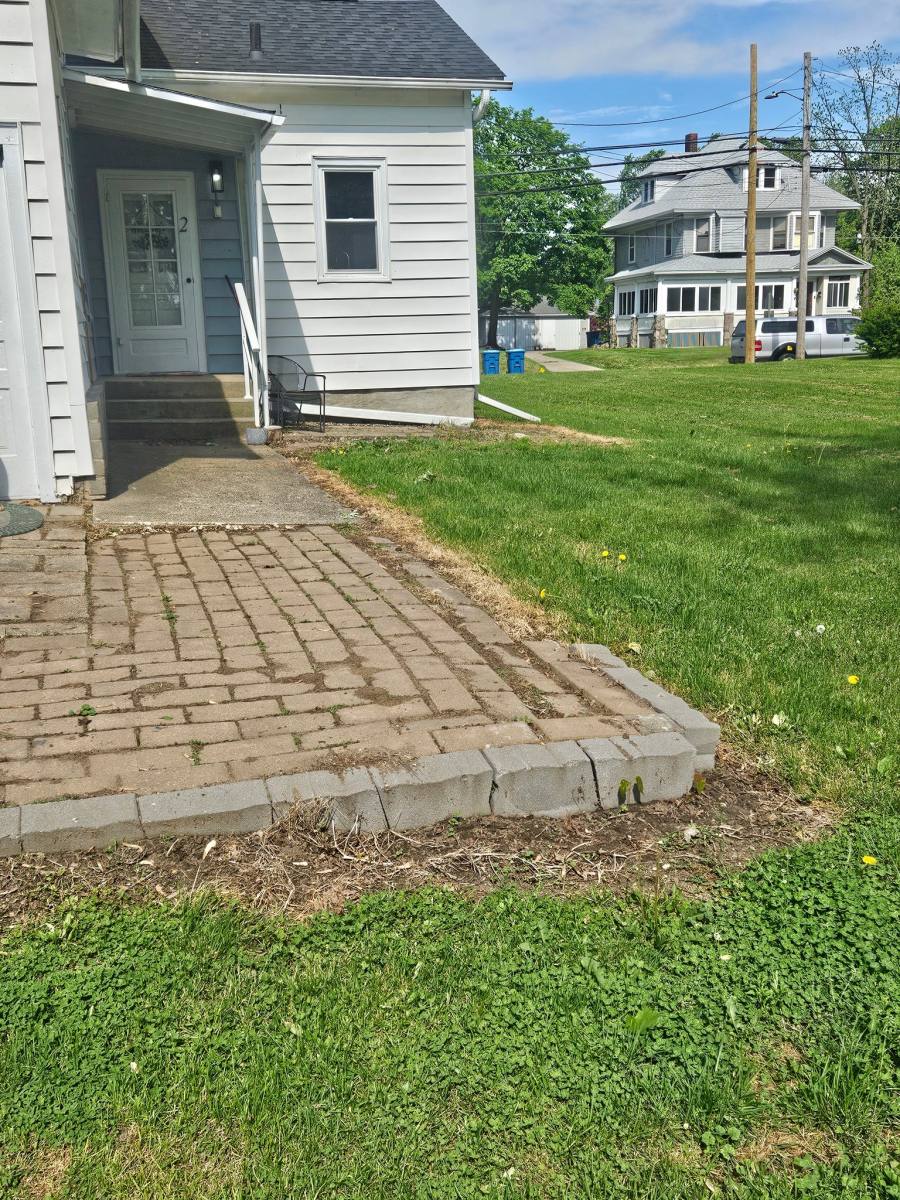 Apartment for rent at 842 Capital NE #842, Battle Creek, MI 49017