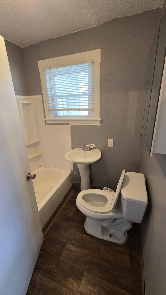 Townhouse for rent at 381 E 165th St Down, Cleveland, OH 44110