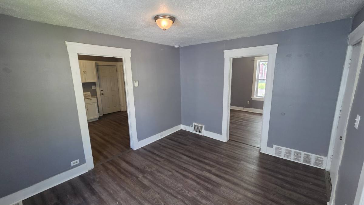 Townhouse for rent at 381 E 165th St Down, Cleveland, OH 44110