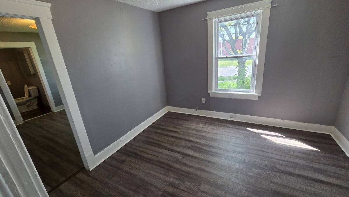 Townhouse for rent at 381 E 165th St Down, Cleveland, OH 44110