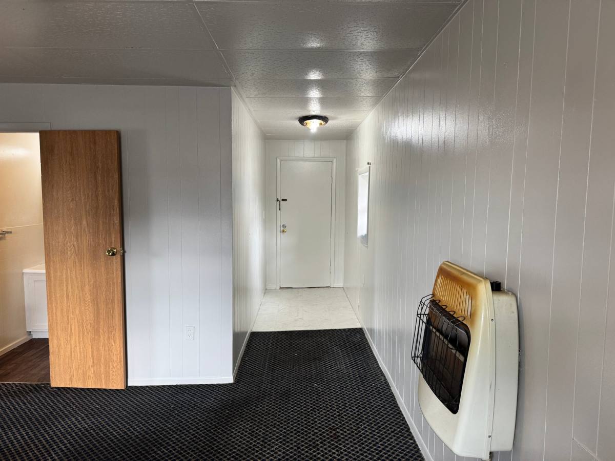 Apartment for rent at 202 S Detroit St 103 W Lafayette St4, Lagrange, IN 46761