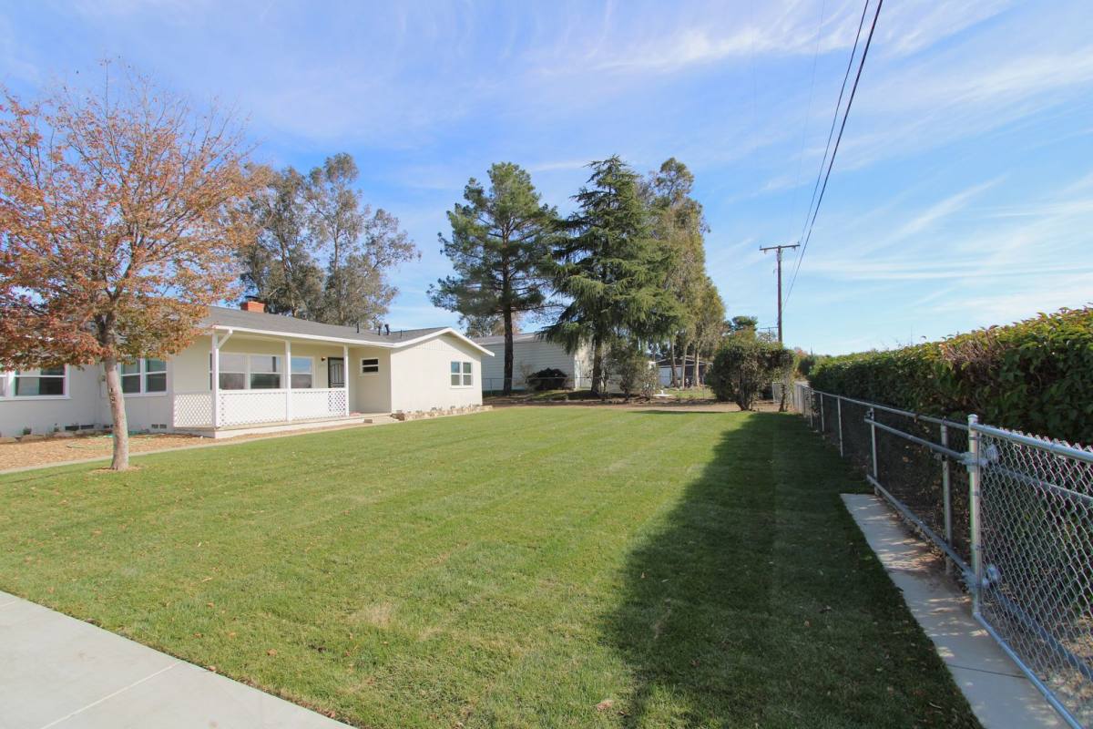 House for rent at 39670 Grand Ave, Beaumont, CA 92223