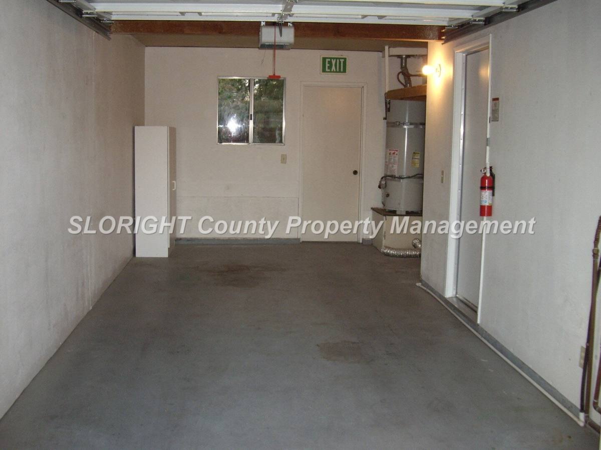 House for rent at 1705 Kings Dr, Paso Robles, CA 93446