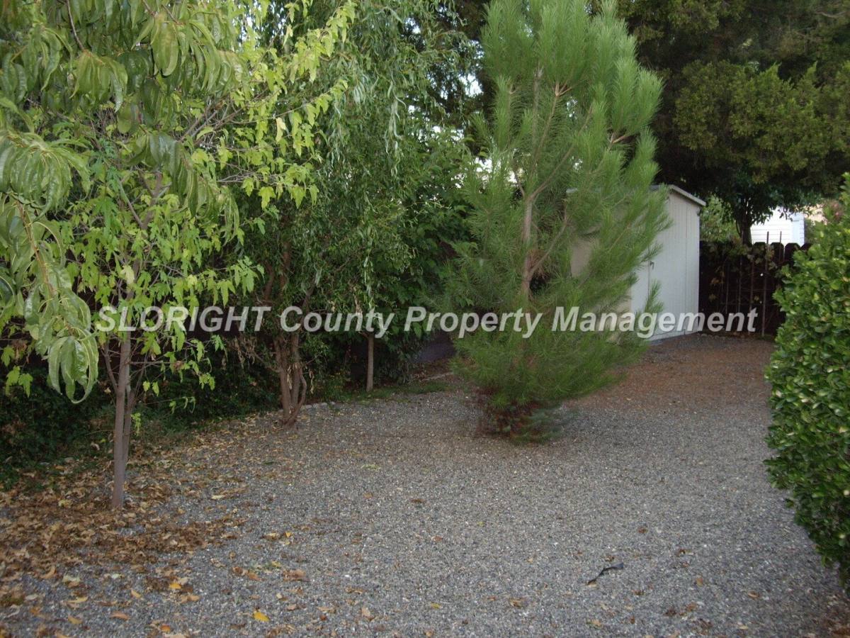 House for rent at 1705 Kings Dr, Paso Robles, CA 93446