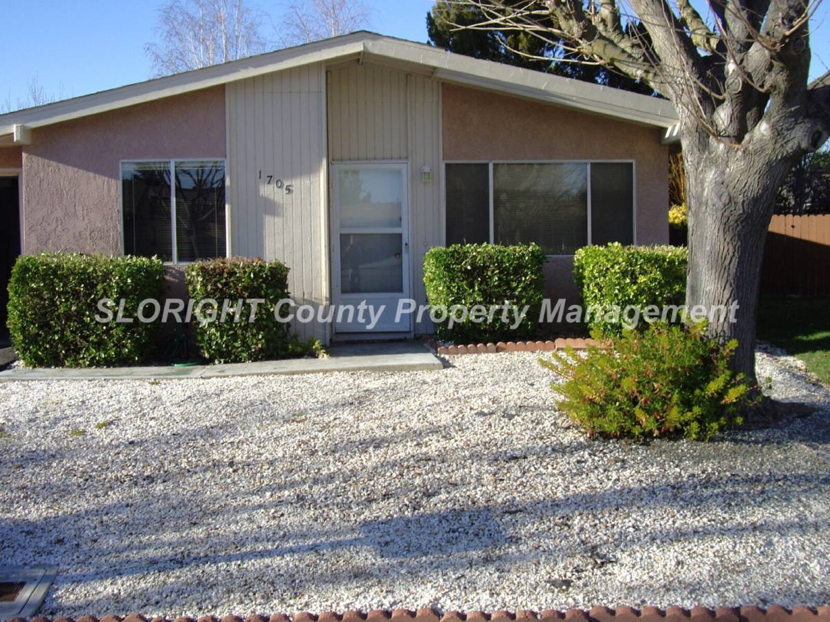 House for rent at 1705 Kings Dr, Paso Robles, CA 93446