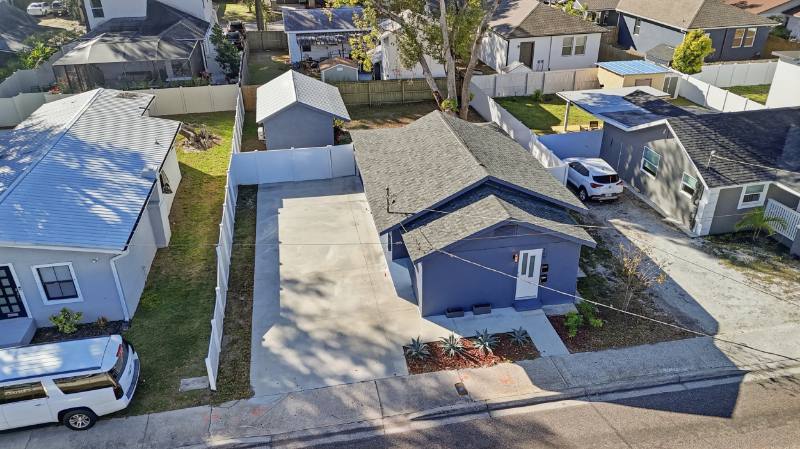 Apartment for rent at 118 W Sligh Ave, Tampa, FL 33604