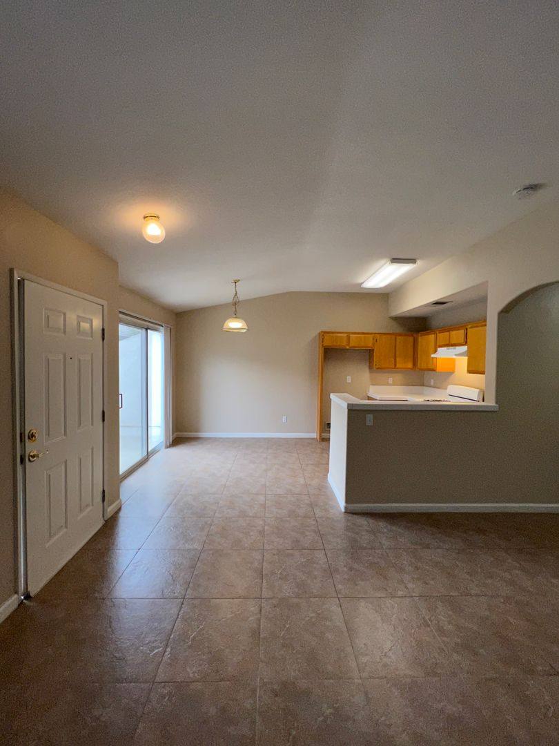 Apartment for rent at 8109 Pebble Cove Court, Bakersfield, CA 93312