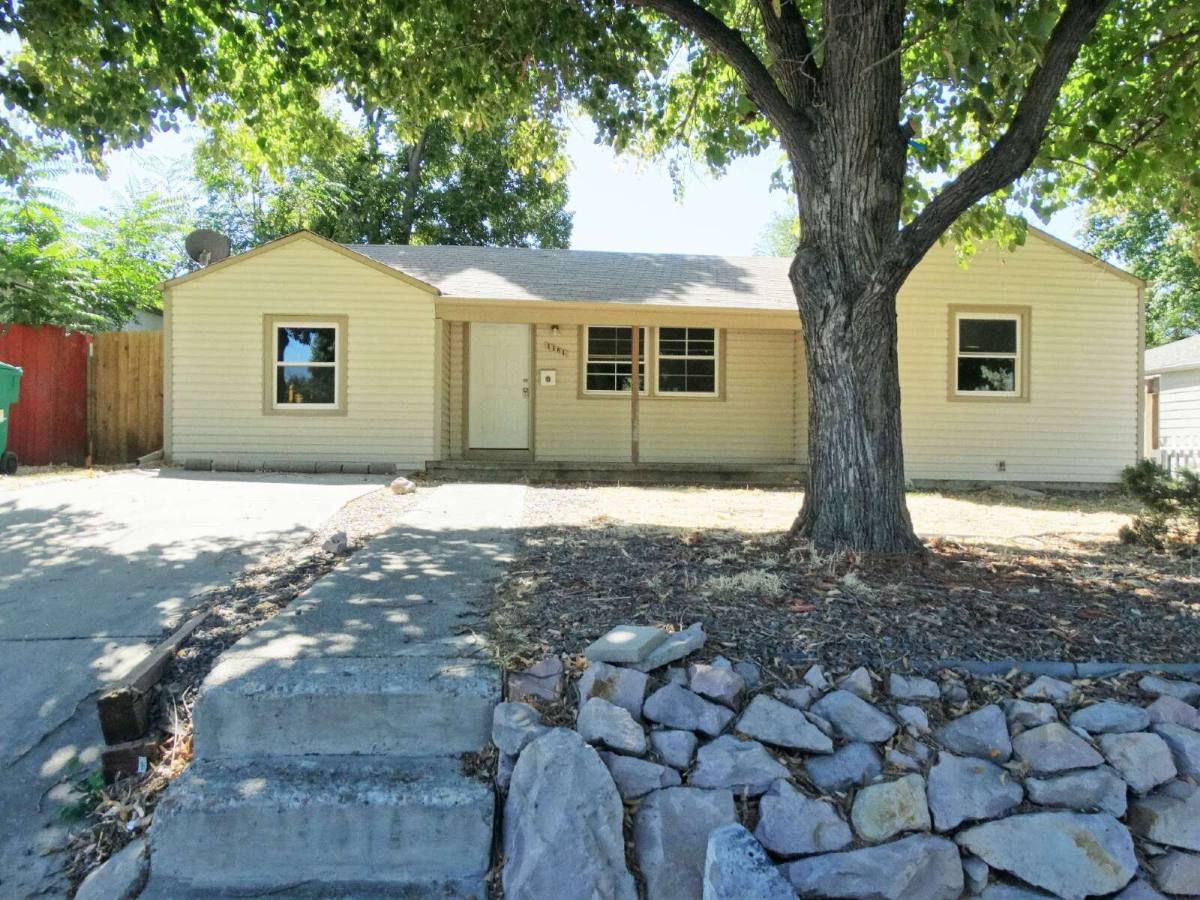 House for rent at 1181 Del Mar Parkway, Aurora, CO 80010
