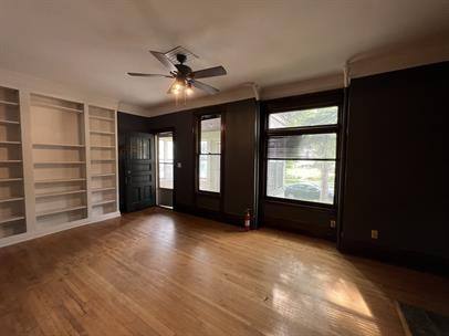 Apartment for rent at 1034 14th Ave SE #1, Minneapolis, MN 55414