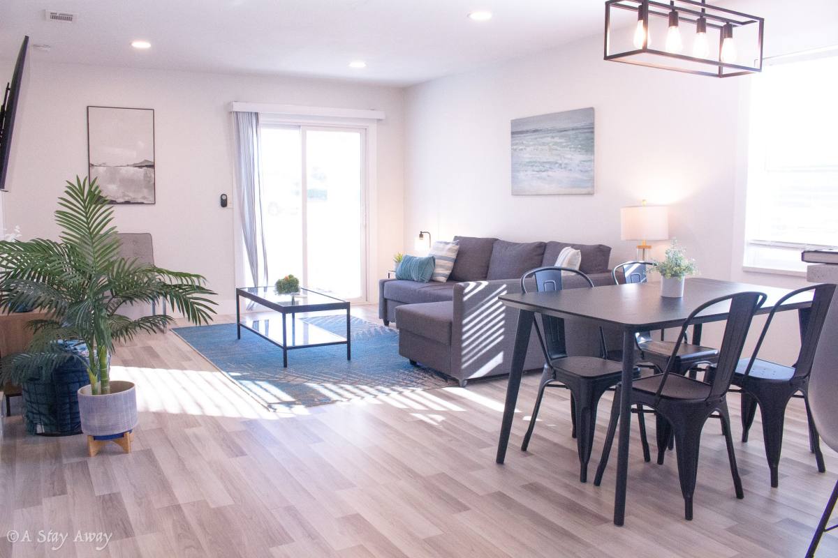 Apartment for rent at 6 Bay Acres Ave, Osprey, FL 34229