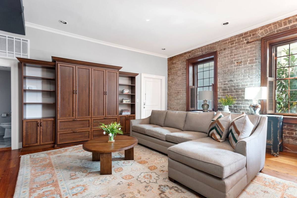 Apartment for rent at 184 E Bay St #201, Charleston, SC 29401