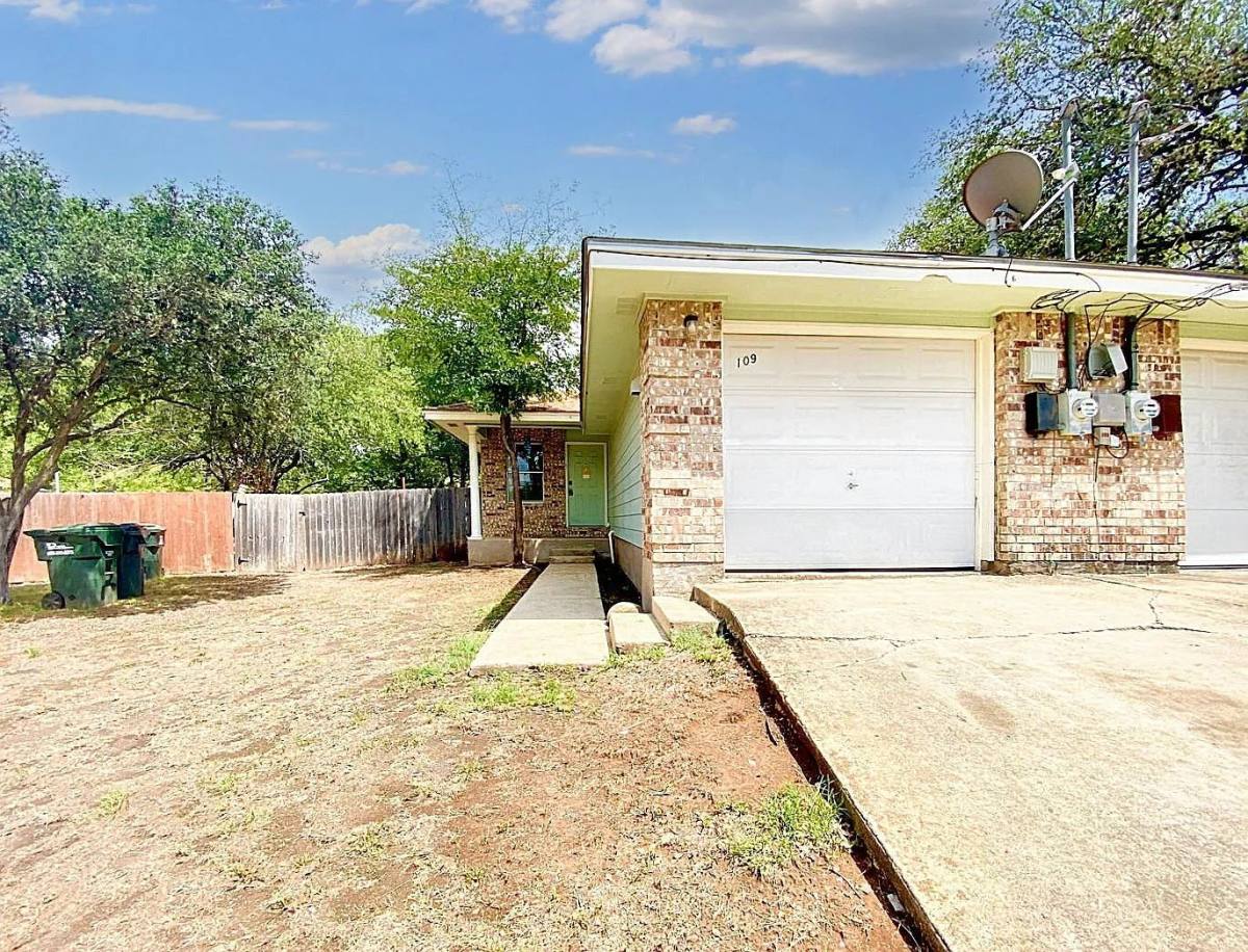 Apartment for rent at 106 Hughson Court, San Marcos, TX 78666