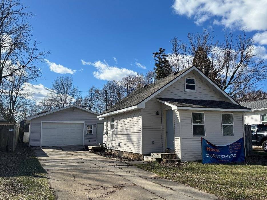 House for rent at 3716 Homewood Ave, Lansing, MI 48910