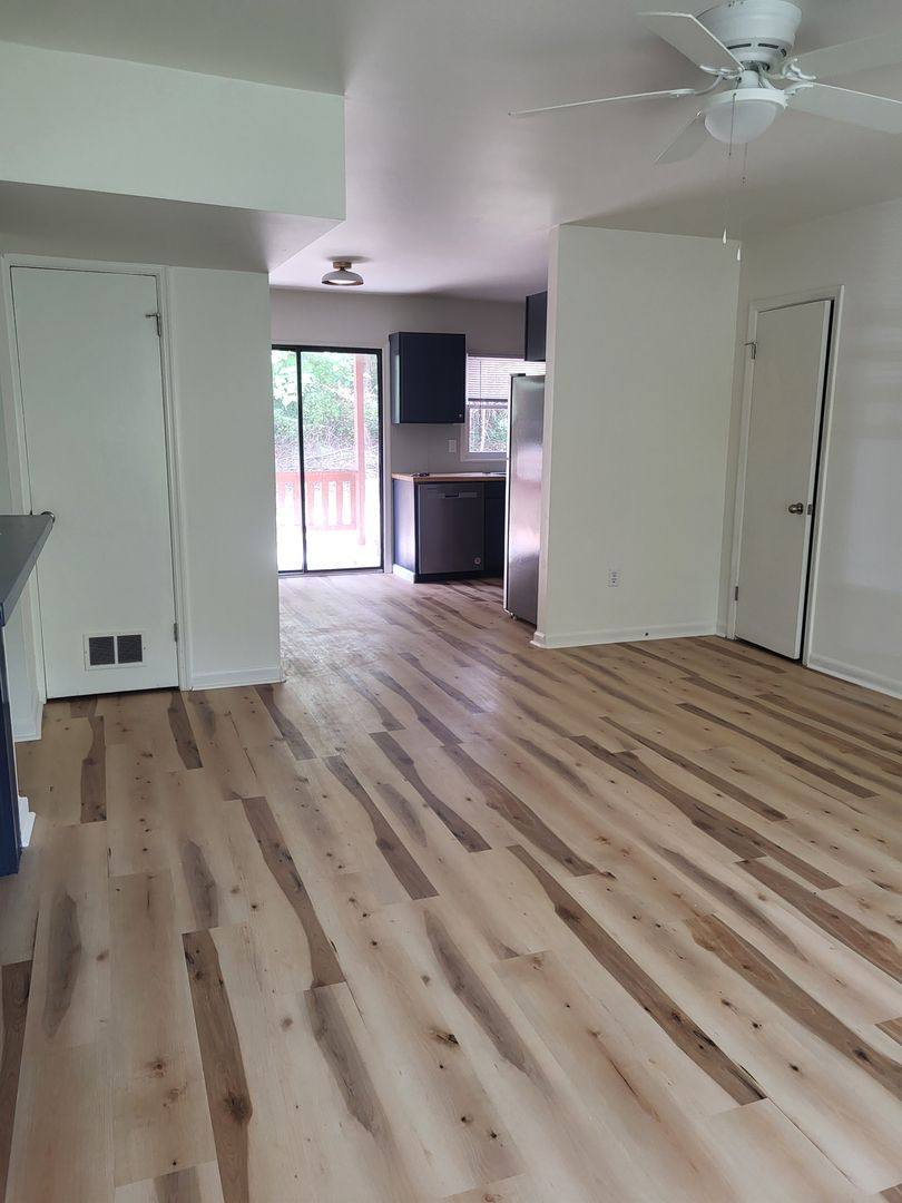 Apartment for rent at 101 Mark Twain Circle, Athens, GA 30605