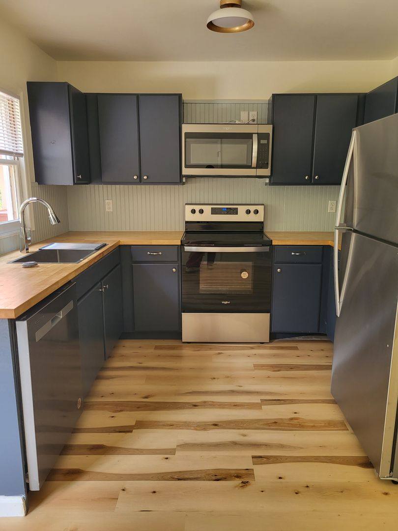 Apartment for rent at 101 Mark Twain Circle, Athens, GA 30605